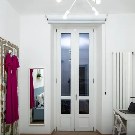 Da Lisa All'ombra Della Mole Turín